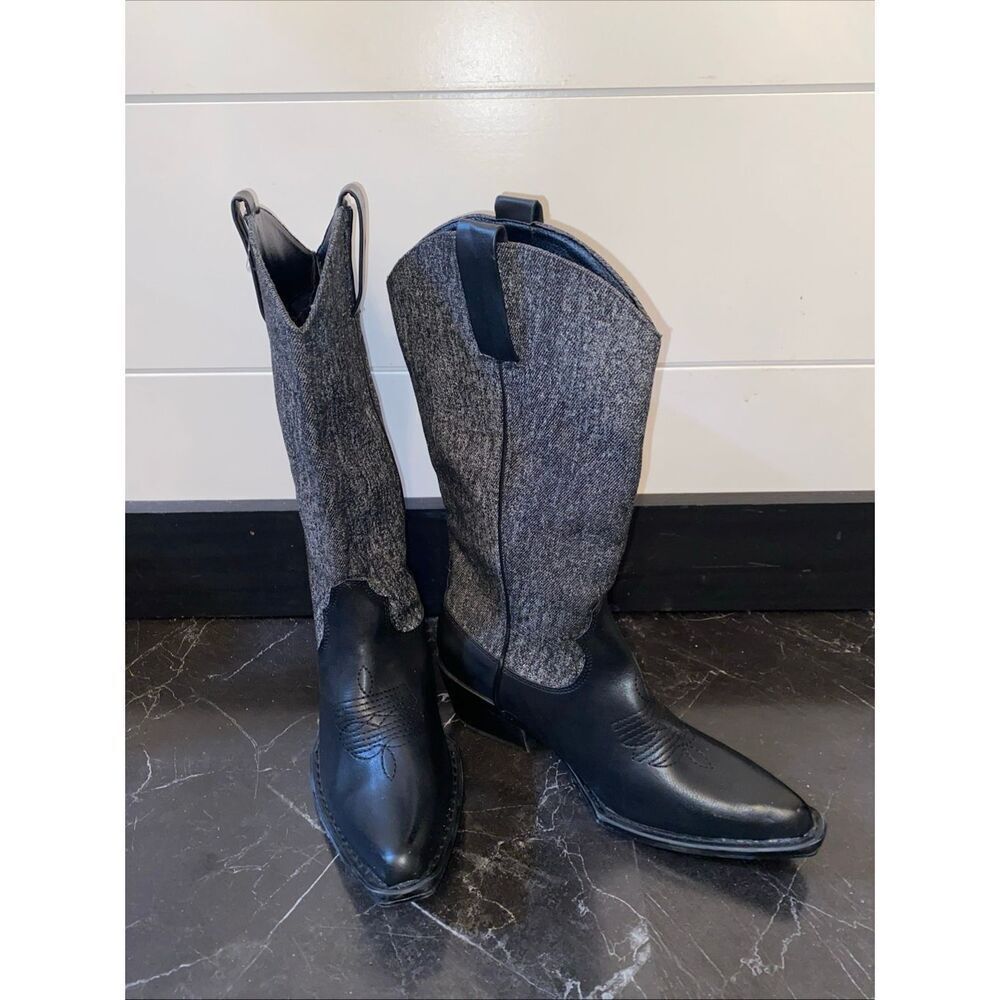 Coconuts by Matisse Banks Boot Size 6 Faux leather and fabric upper Black